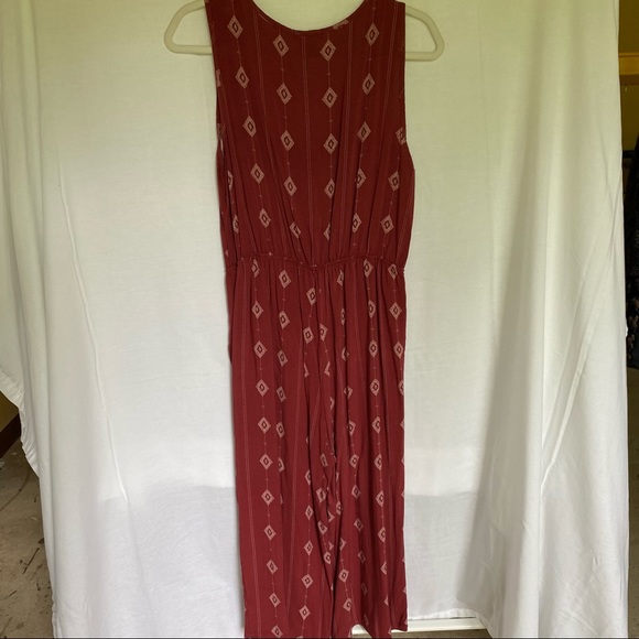 Maroon and cream patterned jumpsuit - Picture 8 of 16
